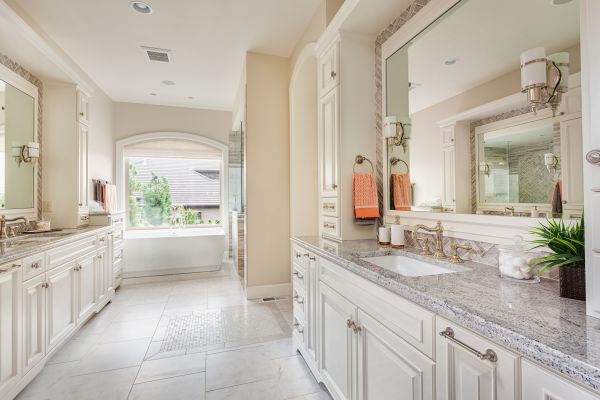 Bathroom Cabinet Repair in Boerne